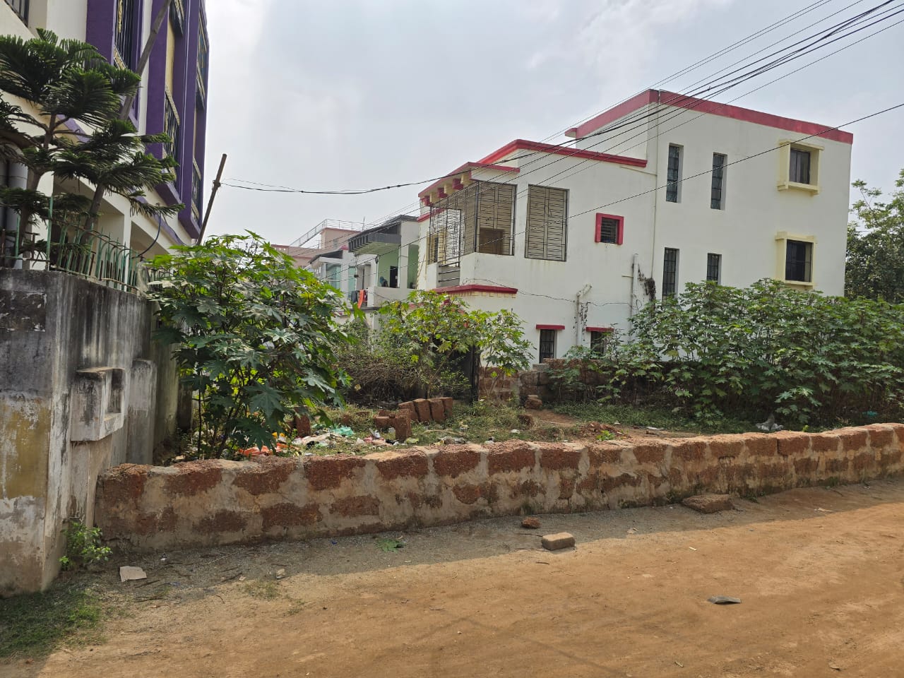 2400 sqft Land sale In Jagamara