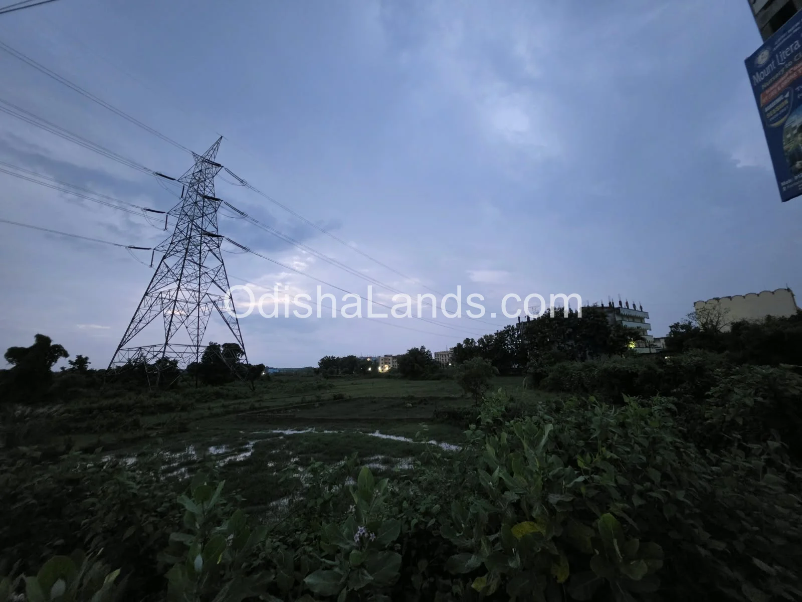 2200sqft land for sale near Nalanda university Chandaka Square.